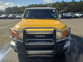 Toyota Fj cruiser Става на газ КРАЙНА ЦЕНА, снимка 2