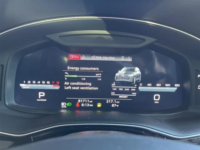 Audi SQ7 2021* MATRIX* DISTRONIK* 7МЕСТА* ОБДУХ* B&O* PANO* - изображение 6