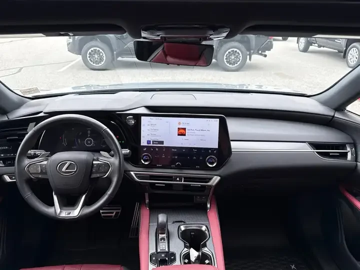 Lexus RX 500h F-SPORT/KEYLESS/LANE ASSIST/ПОДГРЕВ/ОБДУХВАНЕ - изображение 8