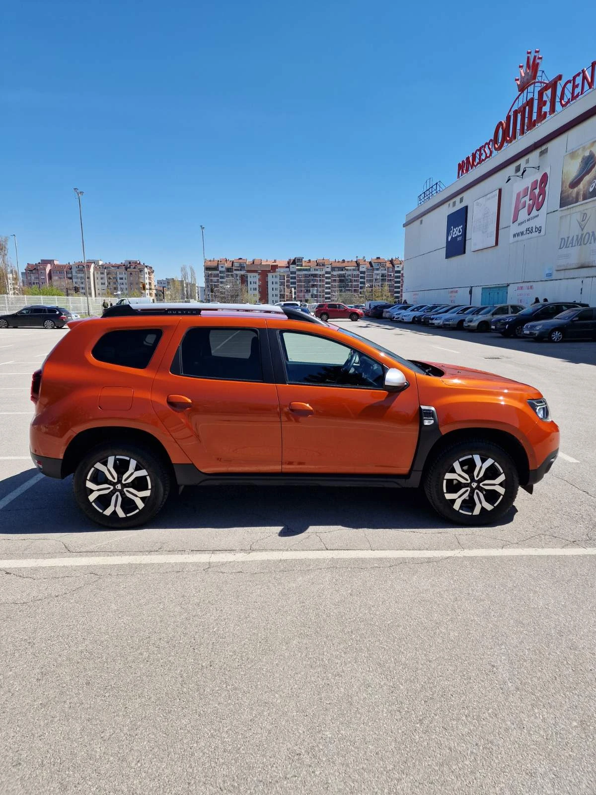 Dacia Duster 1.3 TCe 4x4 - изображение 7