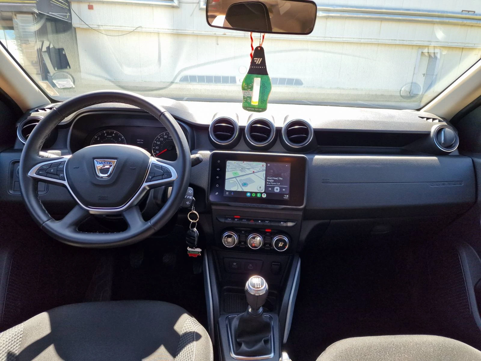 Dacia Duster 1.3 TCe 4x4 - изображение 9