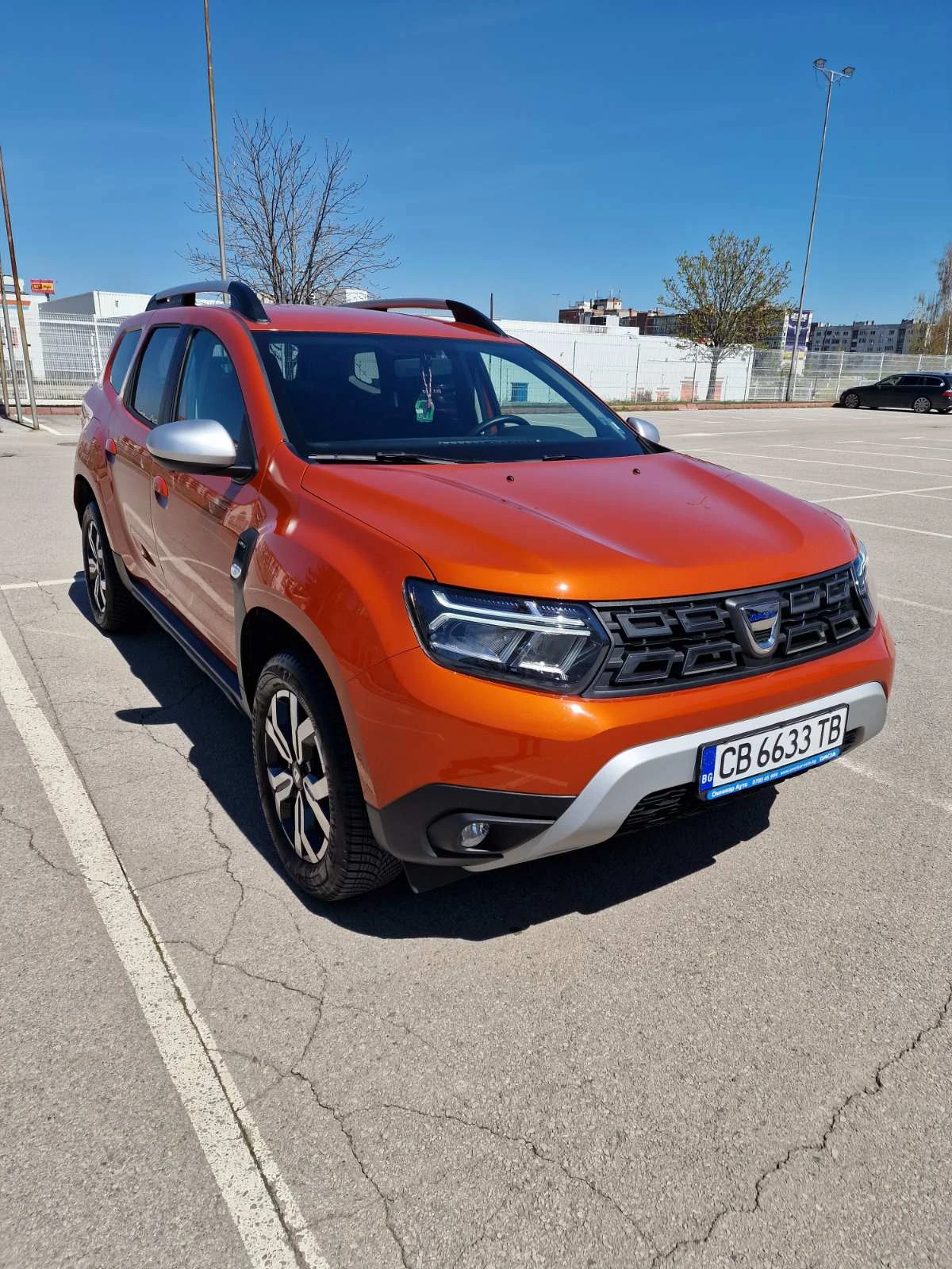 Dacia Duster 1.3 TCe 4x4 - изображение 8