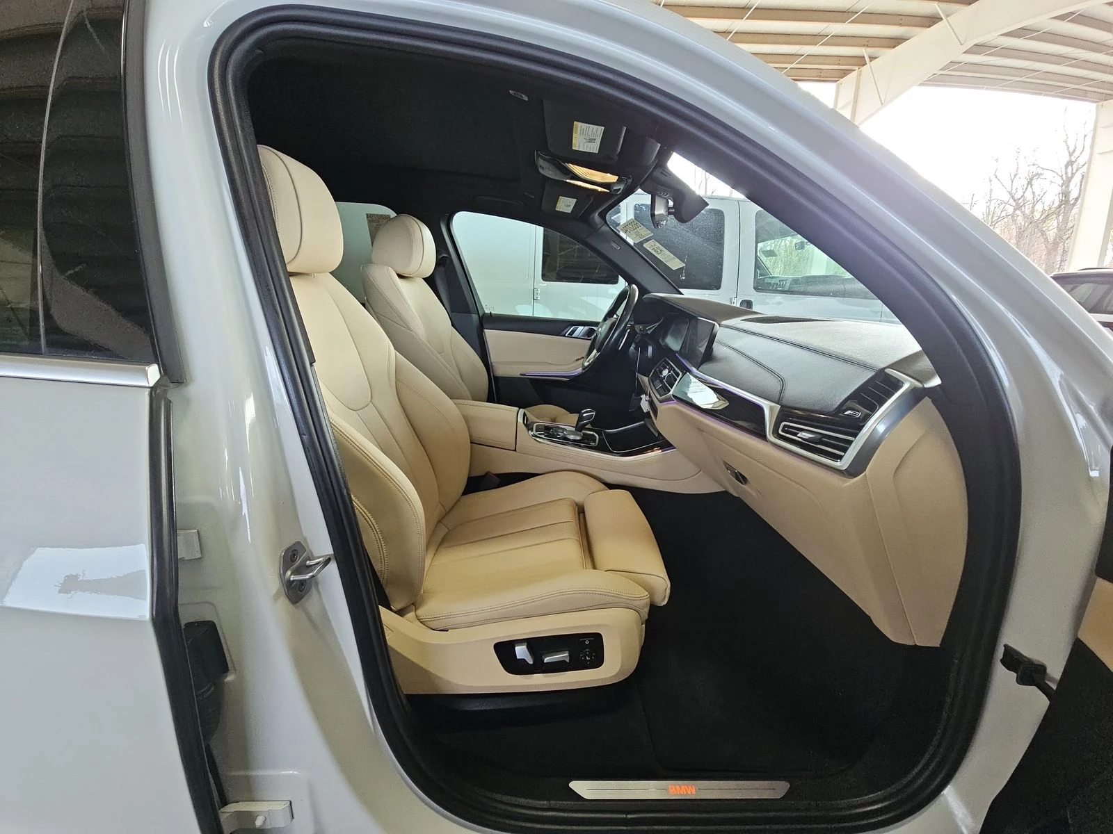 BMW X5 XDRIVE * LED * CAMERA * ПОДГРЕВ * KEYLESS  - изображение 9