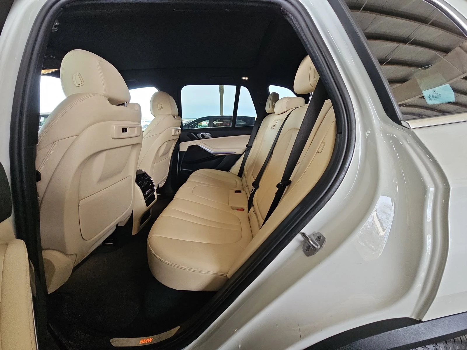 BMW X5 XDRIVE * LED * CAMERA * ПОДГРЕВ * KEYLESS  - изображение 10
