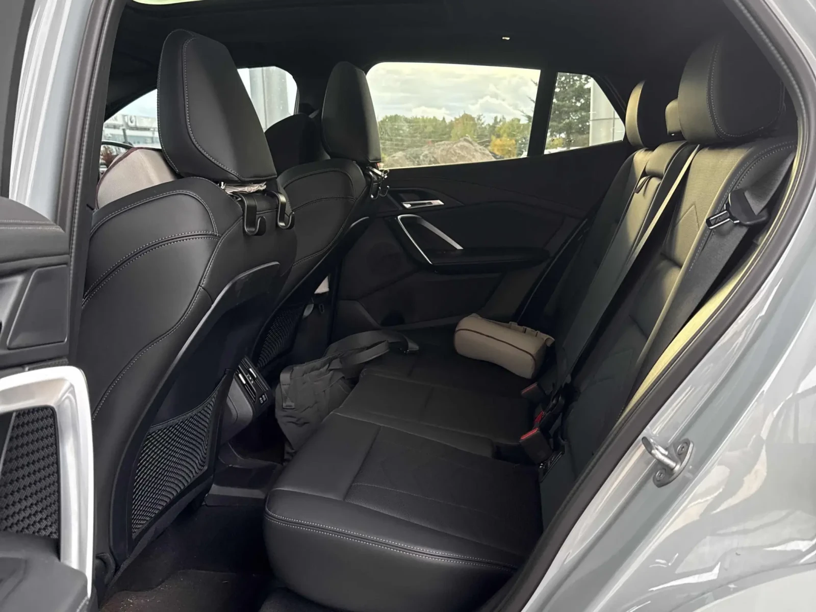 BMW X2 xDrive28i CARFAX    | Mobile.bg   12