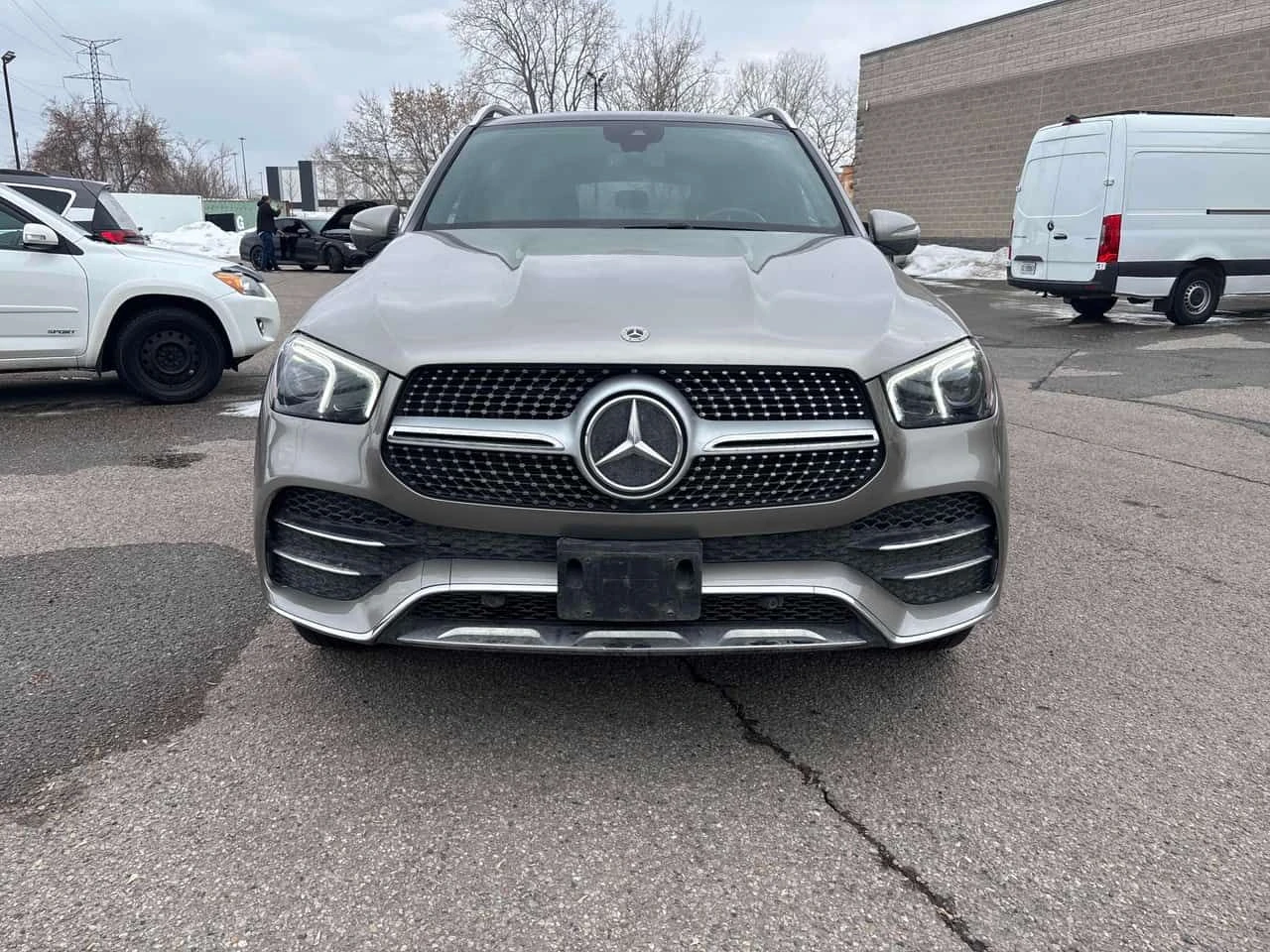 Mercedes-Benz GLE 350 CARFAX/360 КАМЕРИ/ПАНОРАМА/ПОДГРЕВИ - изображение 2