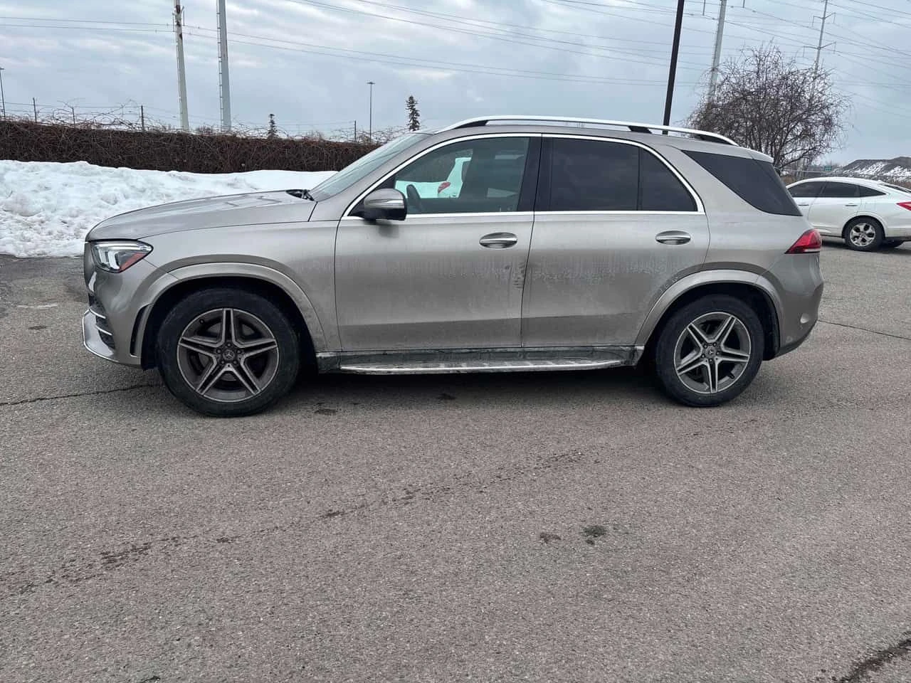 Mercedes-Benz GLE 350 CARFAX/360 КАМЕРИ/ПАНОРАМА/ПОДГРЕВИ - изображение 3