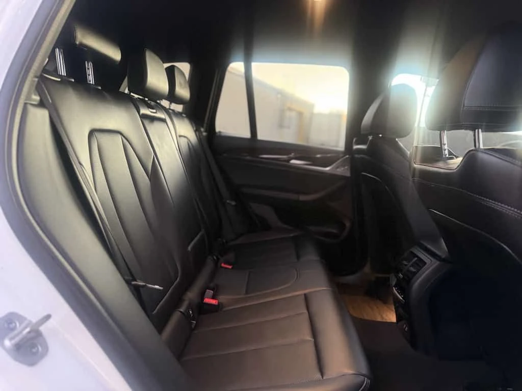 BMW X3 * XDrive30i Sports Activity Vehicle * CARFAX * ЦЕН, снимка 11 - Автомобили и джипове - 53760208