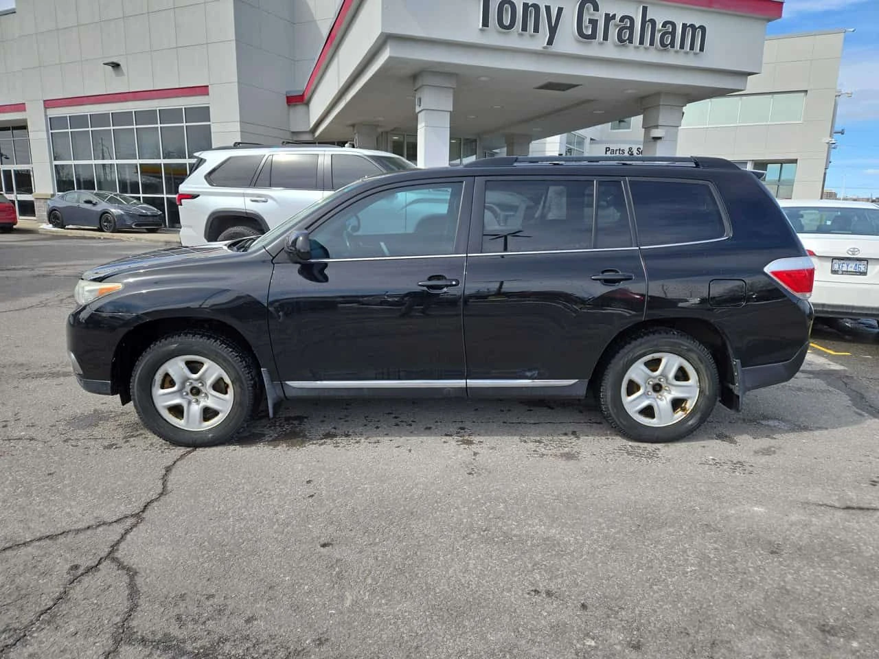 Toyota Highlander * 4WD 4dr * ПАНО* KEYLESS* , снимка 2 - Автомобили и джипове - 53960242