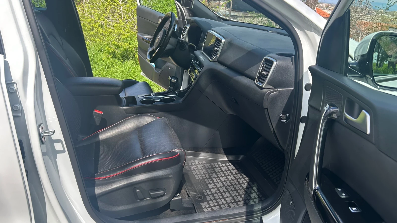 Kia Sportage GT line, снимка 4 - Автомобили и джипове - 54157164