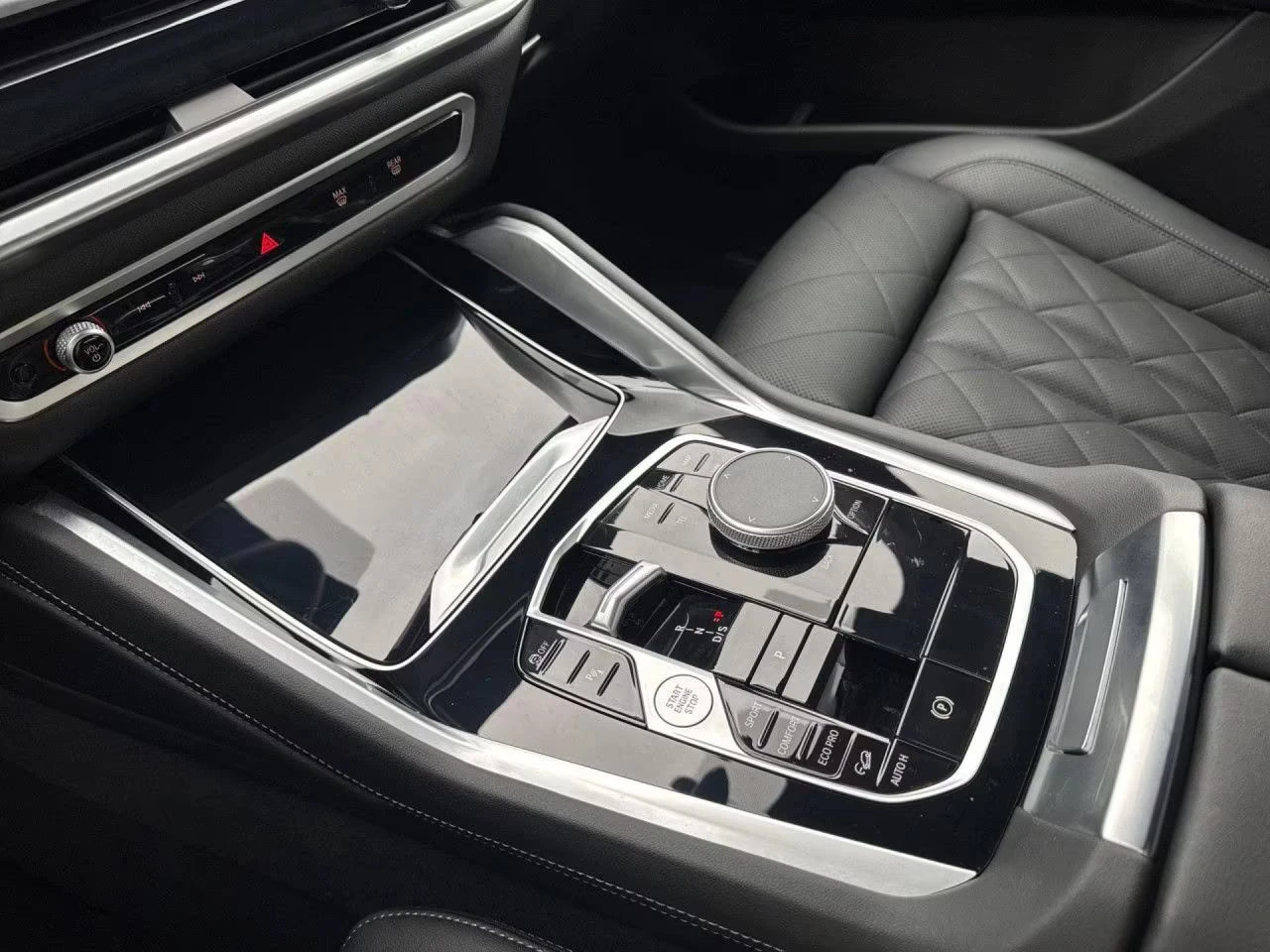 BMW X6 M60/I-PRO/530HP/B&W/SKY-L/360/328z | Mobile.bg � ����������� 13
