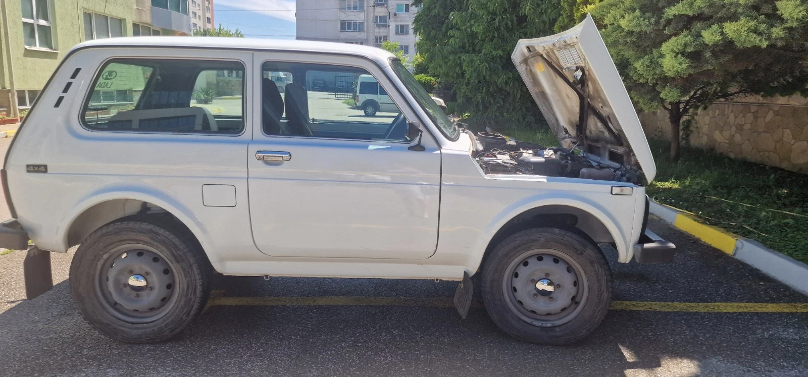 Lada Niva, снимка 2 - Автомобили и джипове - 54954765