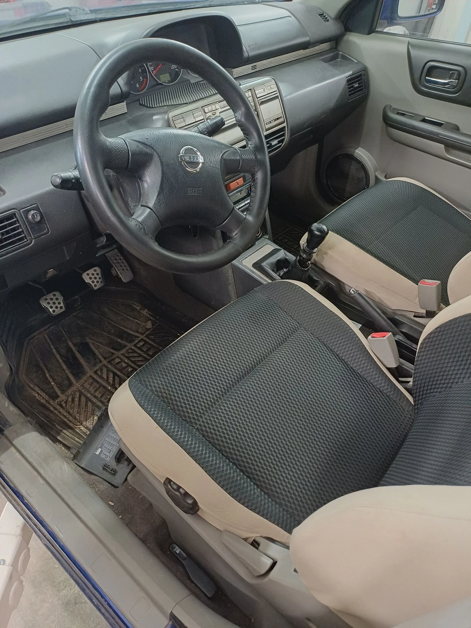 Nissan X-trail, снимка 7 - Автомобили и джипове - 55002847