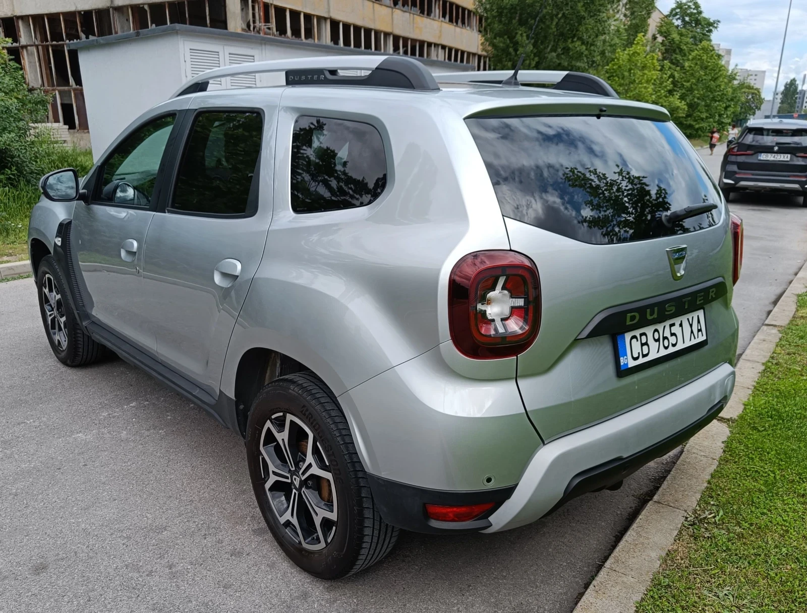 Dacia Duster 50000км.ГАЗ, снимка 5 - Автомобили и джипове - 55100997