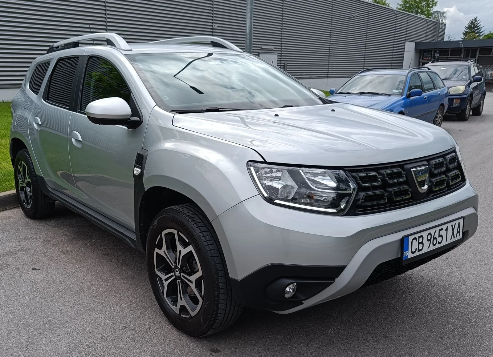 Dacia Duster 50000км.ГАЗ, снимка 2 - Автомобили и джипове - 55100997