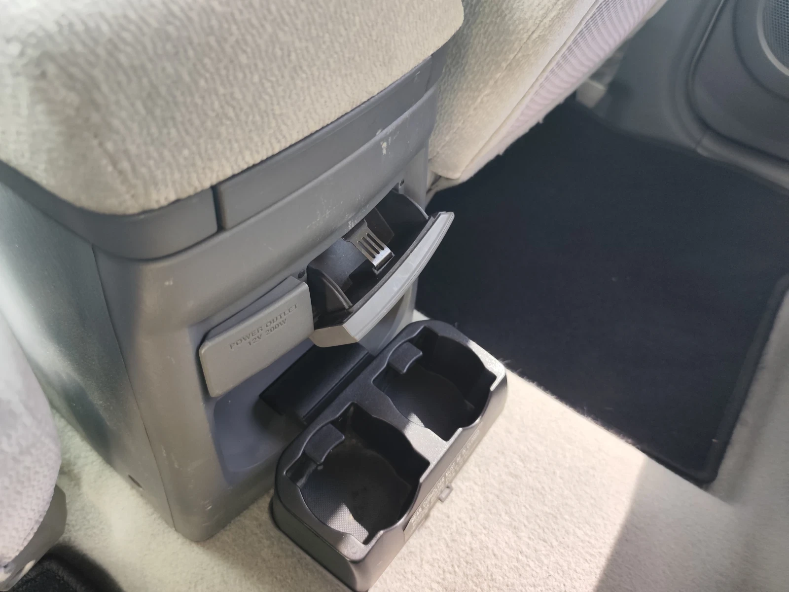Hyundai Terracan, снимка 16 - Автомобили и джипове - 55103811