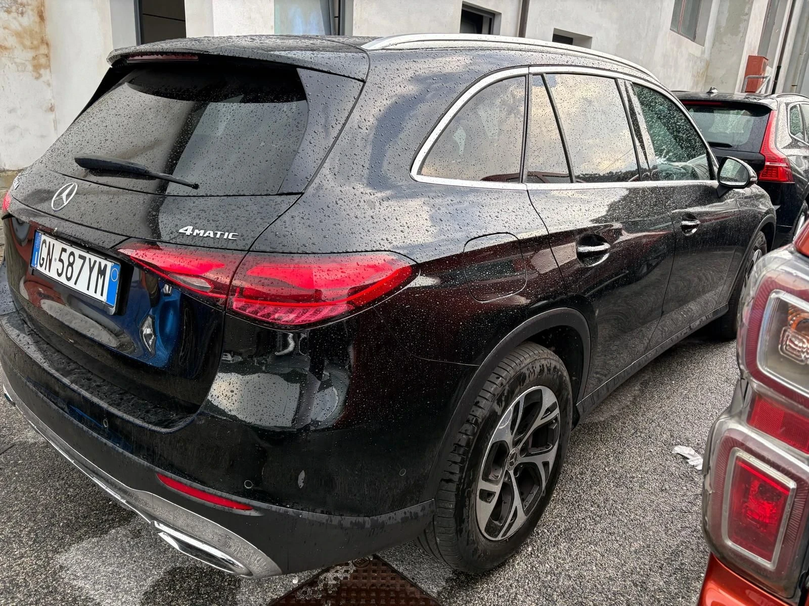 Mercedes-Benz GLC 220 CDI/4-MATIC/DISTRONIC/SADDLE BROWN/РЕАЛНИ КМ/, снимка 2 - Автомобили и джипове - 55682490