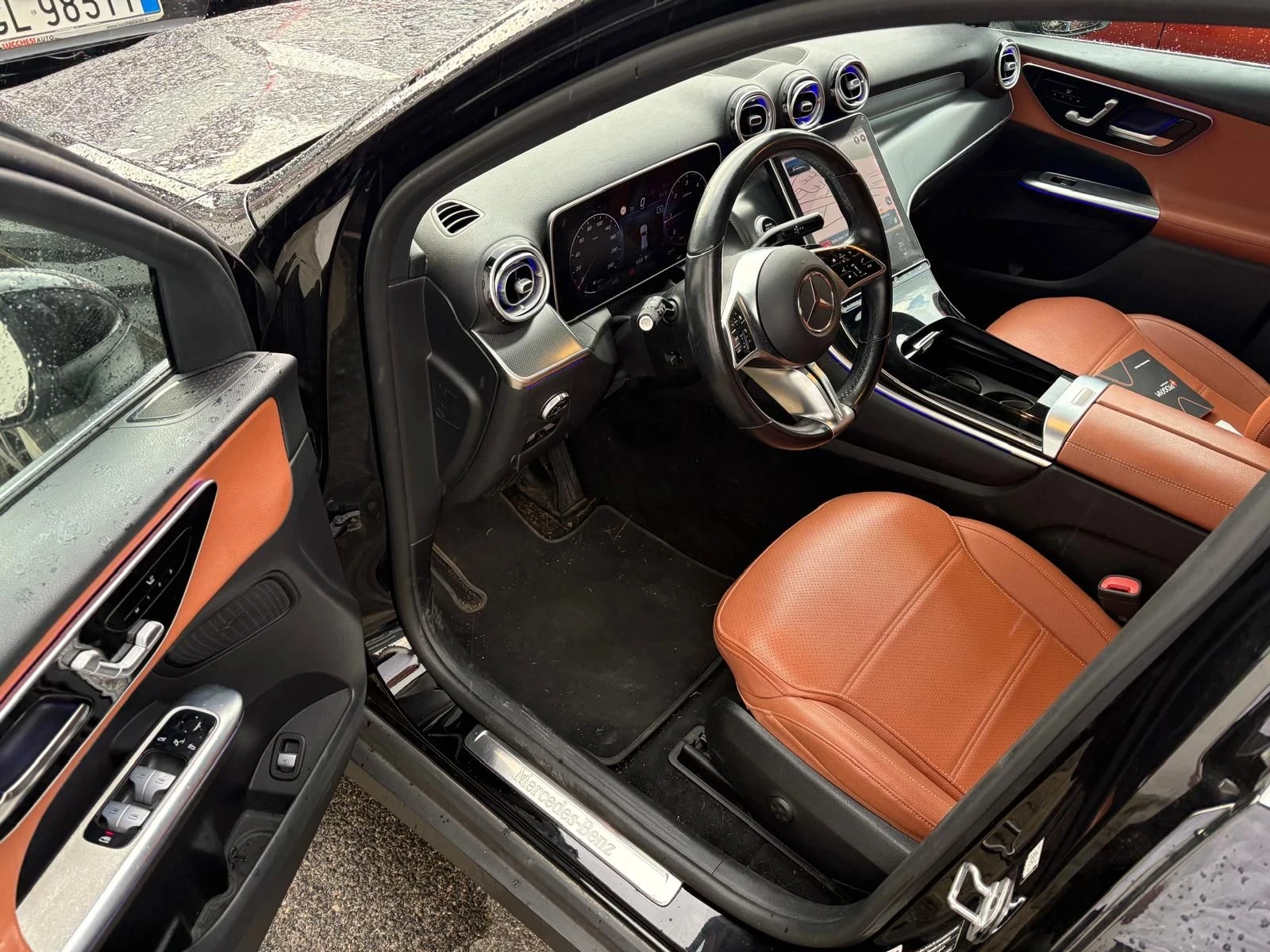 Mercedes-Benz GLC 220 CDI/4-MATIC/DISTRONIC/SADDLE BROWN/РЕАЛНИ КМ/, снимка 5 - Автомобили и джипове - 55682490