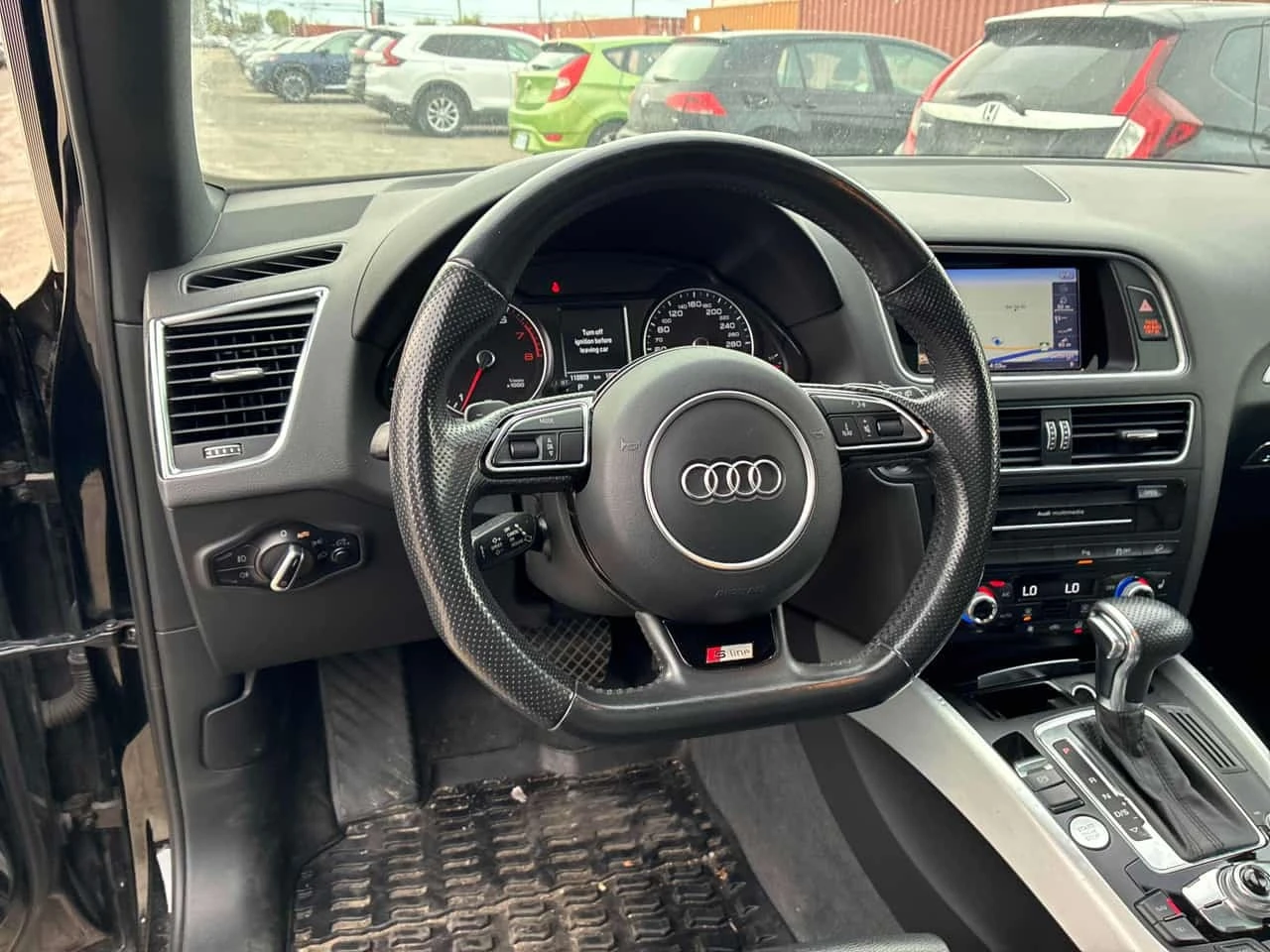 Audi Q5 * 2.0T Progressiv * CARFAX * ОПЦИЯ ЗА ФИНАНСИРАНЕ , снимка 14 - Автомобили и джипове - 56323191