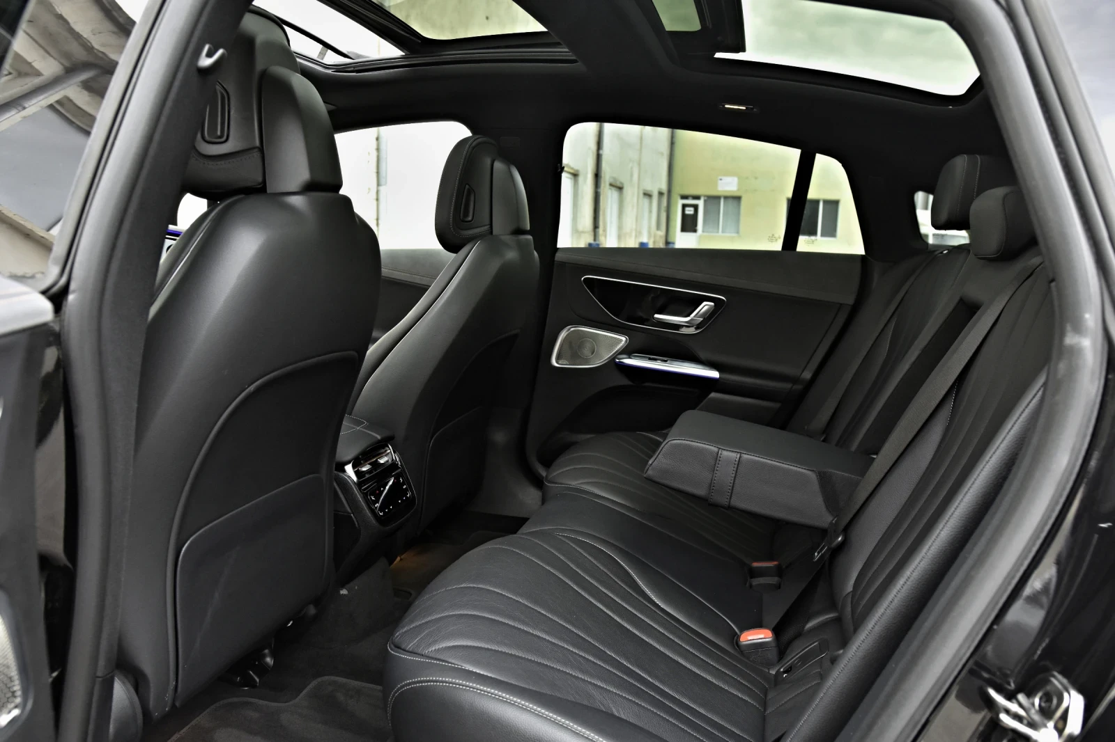 Mercedes-Benz EQE 350 4M AMG-OPTIC 360 BURMESTER HUD FULL NOV | Mobile.bg � ����������� 15