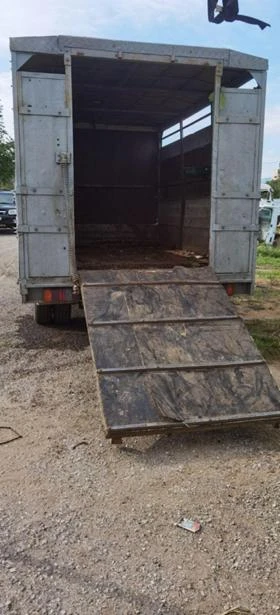 Mercedes-Benz 412 2.9 тд, Двойна гума, кросерия за животни , снимка 5