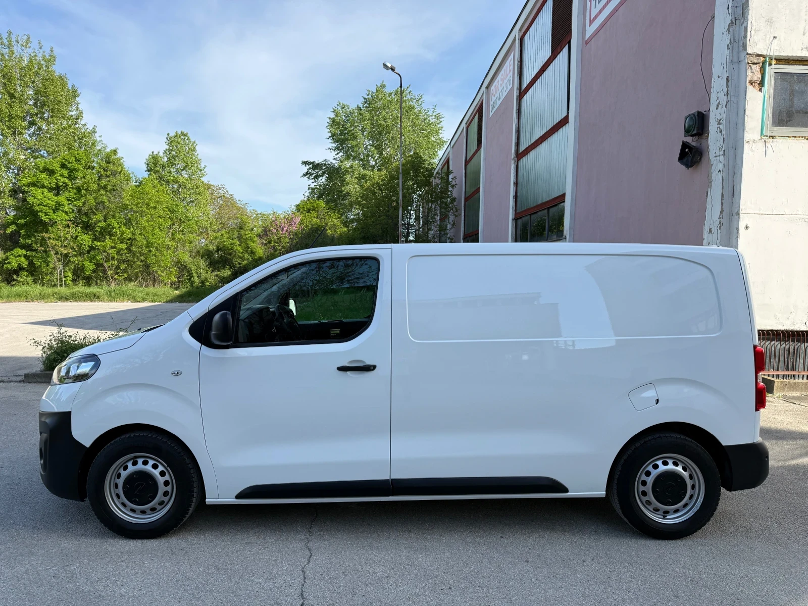 Opel Vivaro 2.0HDi AUTOMATIC, снимка 2 - Бусове и автобуси - 54457366