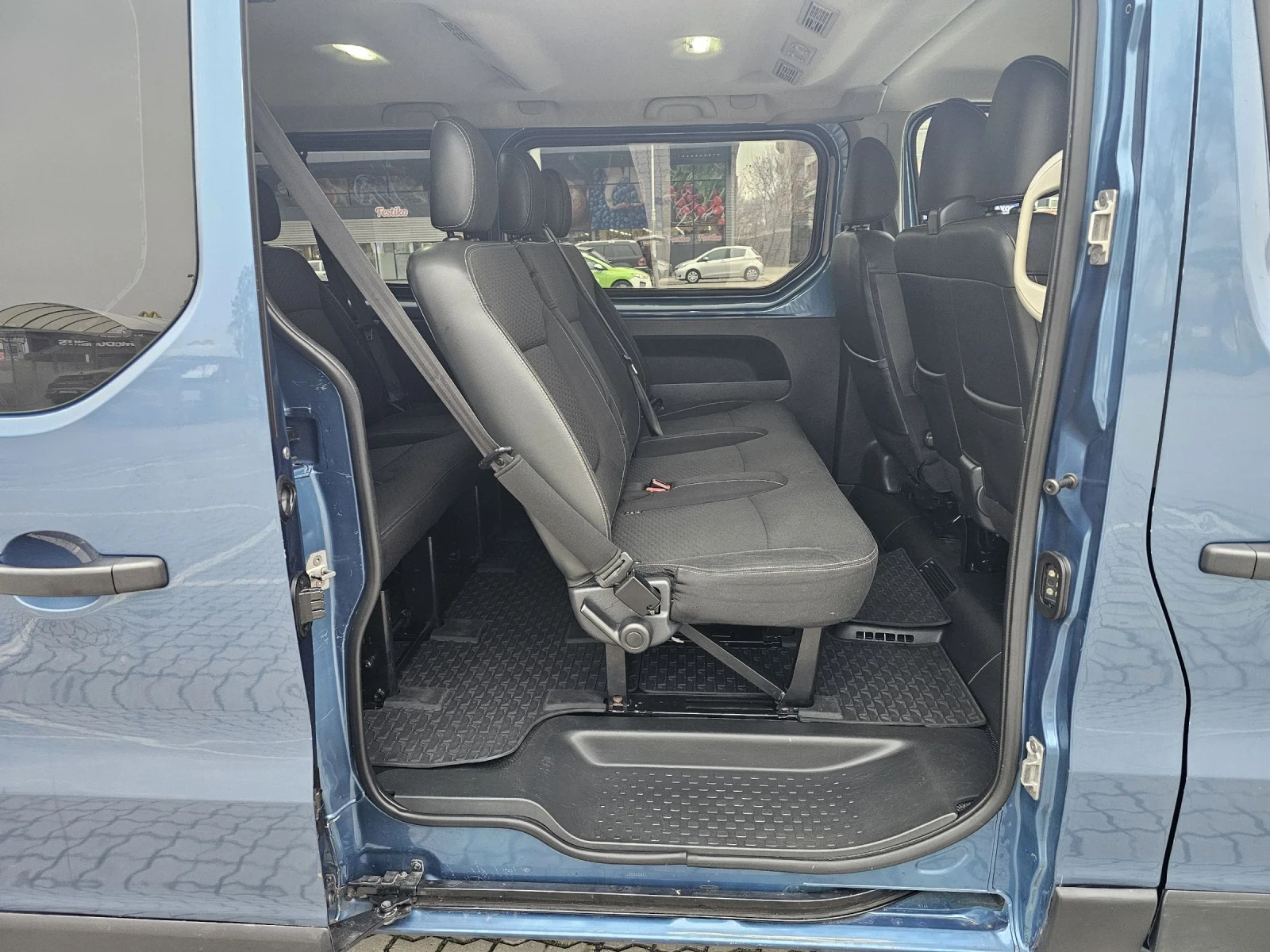 Opel Vivaro 1.6 BI Turbo 125к.с, снимка 12 - Бусове и автобуси - 54824154