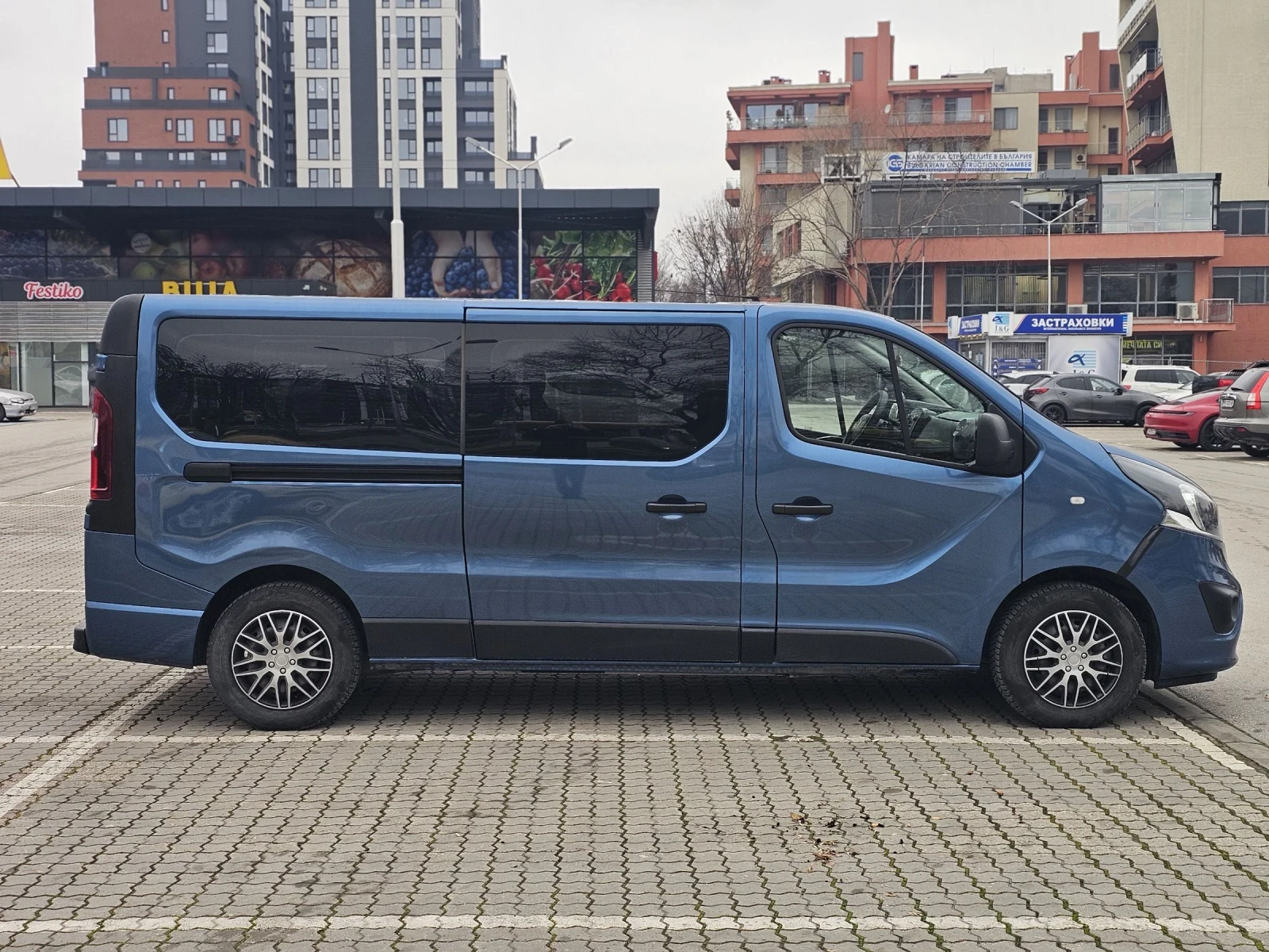 Opel Vivaro 1.6 BI Turbo 125к.с, снимка 3 - Бусове и автобуси - 54824154