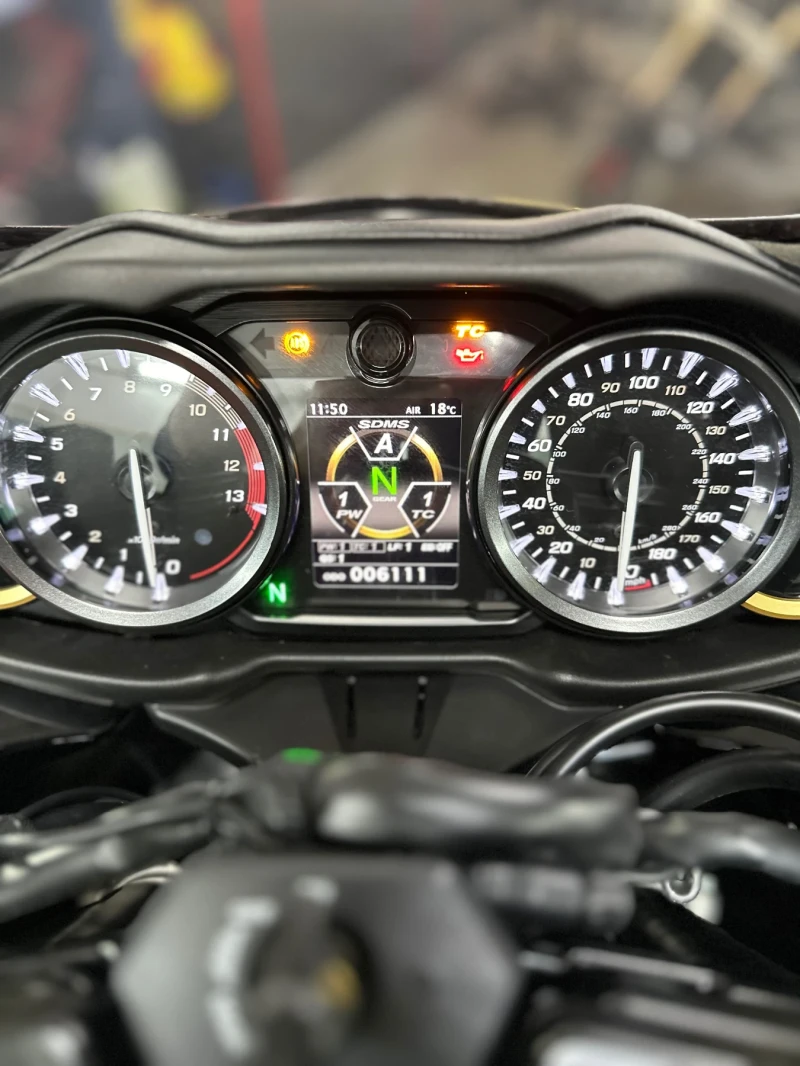 Suzuki Hayabusa GSX1300R Hayabusa, снимка 9 - Мотоциклети и мототехника - 52844525