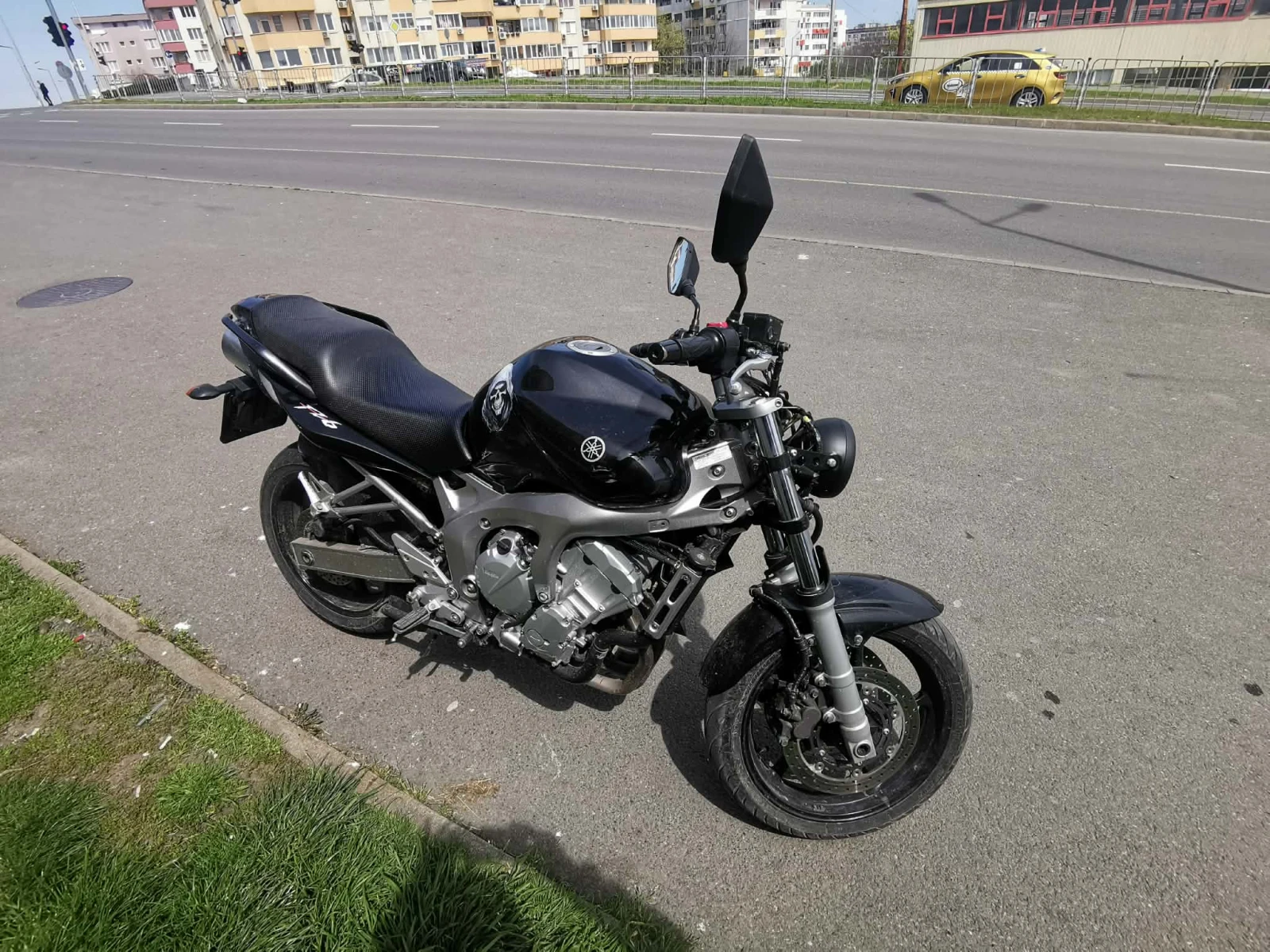 Yamaha Fz 600, снимка 3 - Мотоциклети и мототехника - 54226140