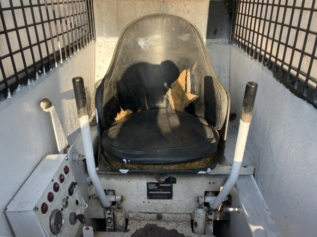 ���� ����� �������� Bobcat 725 - ������� 15.09.2026!!! | Mobile.bg � ����������� 8