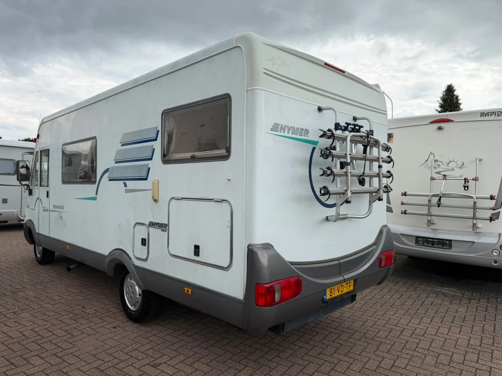 Кемпер HYMER / ERIBA B644, снимка 4 - Каравани и кемпери - 55773964