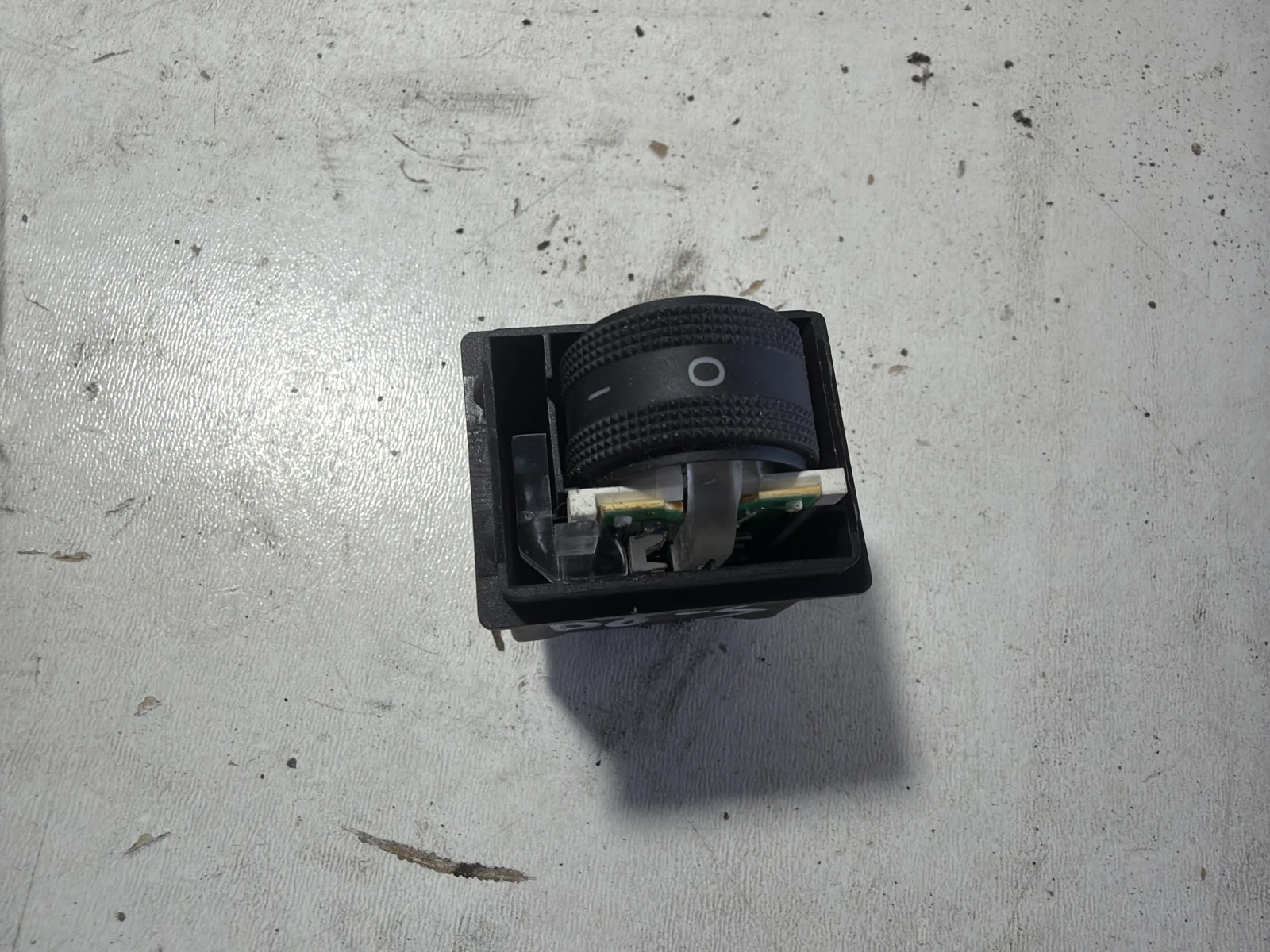 копче реглаж фарове 8K0941301A Audi A4