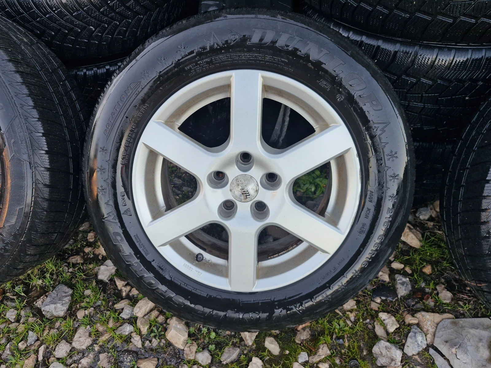 ���� � ������ 215/65R16 | Mobile.bg � ����������� 3