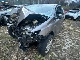 Toyota Auris 1.8-Хибрид, снимка 7