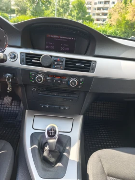 BMW 318, снимка 15