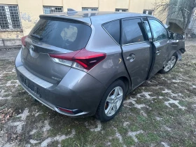 Toyota Auris 1.8-Хибрид, снимка 1