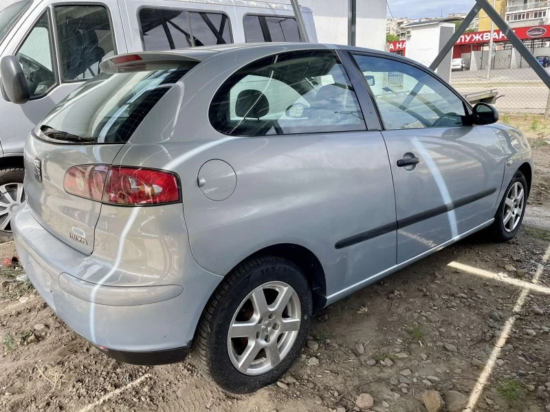 Seat Ibiza 1.2i klima, снимка 2 - Автомобили и джипове - 46449412