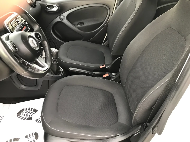 Smart Forfour 0, 9 i turbo 90 ps, снимка 5 - Автомобили и джипове - 48065267