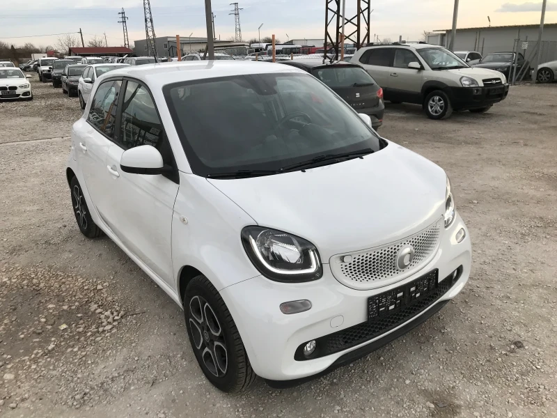 Smart Forfour 0, 9 i turbo 90 ps, снимка 2 - Автомобили и джипове - 48065267