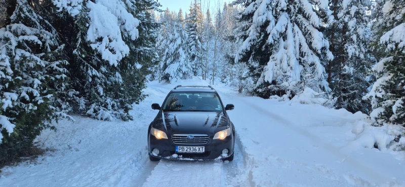 Subaru Outback 2.5 , снимка 14 - Автомобили и джипове - 48516857