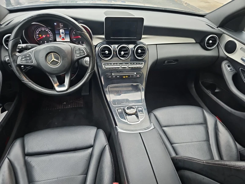 Mercedes-Benz C 300, снимка 8 - Автомобили и джипове - 48725237