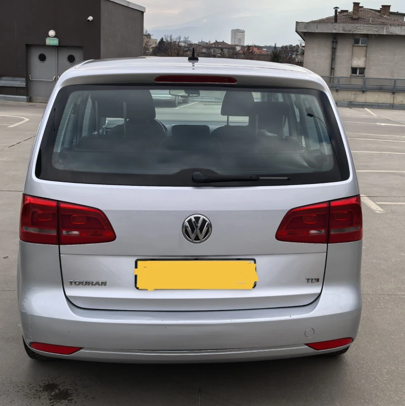 VW Touran, снимка 5 - Автомобили и джипове - 49495565