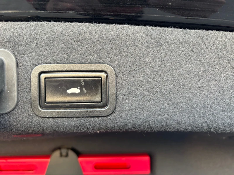 Audi A6 3.0TDi/Quattro/Full, снимка 16 - Автомобили и джипове - 51894034