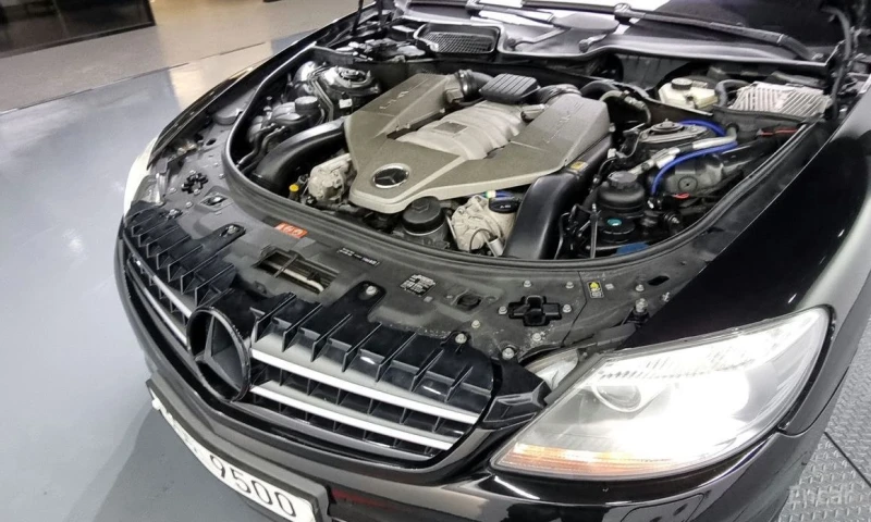 Mercedes-Benz CL 500, снимка 6 - Автомобили и джипове - 52814761
