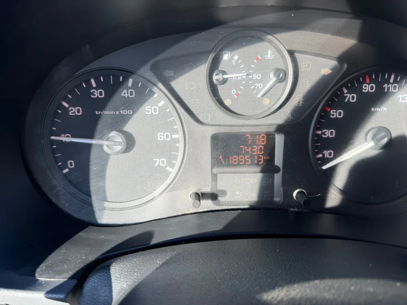 Peugeot Partner, снимка 4 - Автомобили и джипове - 53071508