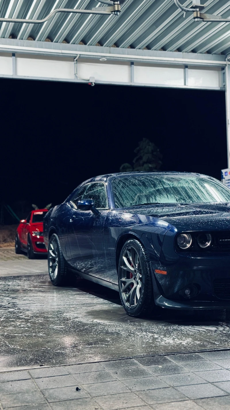 Dodge Challenger SRT 392 6.4, снимка 3 - Автомобили и джипове - 53190495