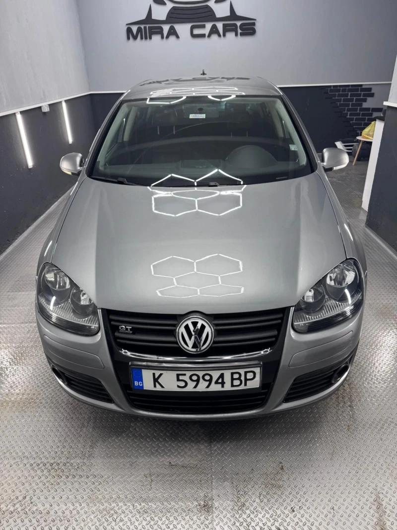 VW Golf Кожен салон / Автоматик, снимка 6 - Автомобили и джипове - 53385679