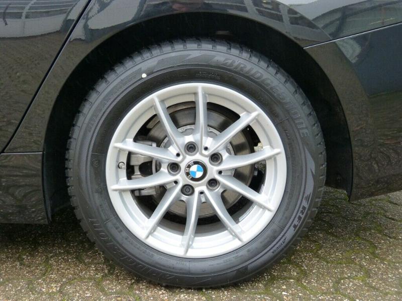 BMW 320 Advantage, снимка 8 - Автомобили и джипове - 22753065