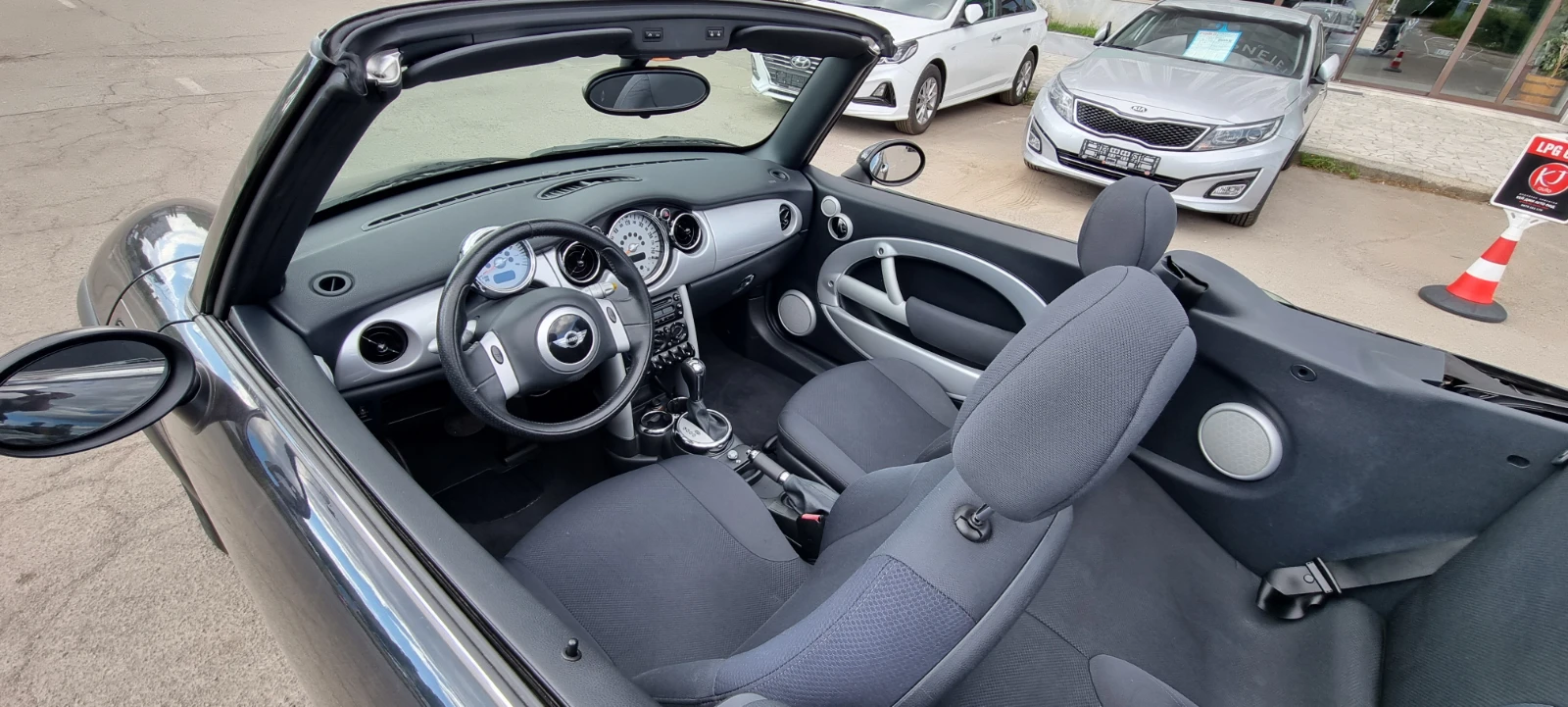 Mini Cooper cabrio 1.6i 115k.c ITALIA  - изображение 10